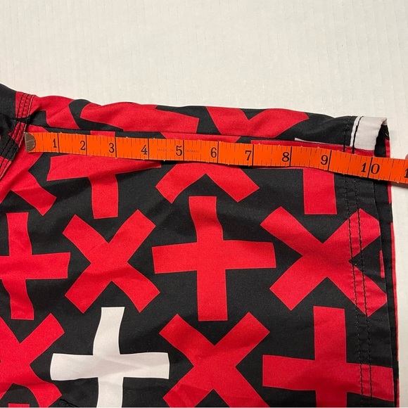 Mossimo Men’s Board Shorts Size 34 - Picture 8 of 8